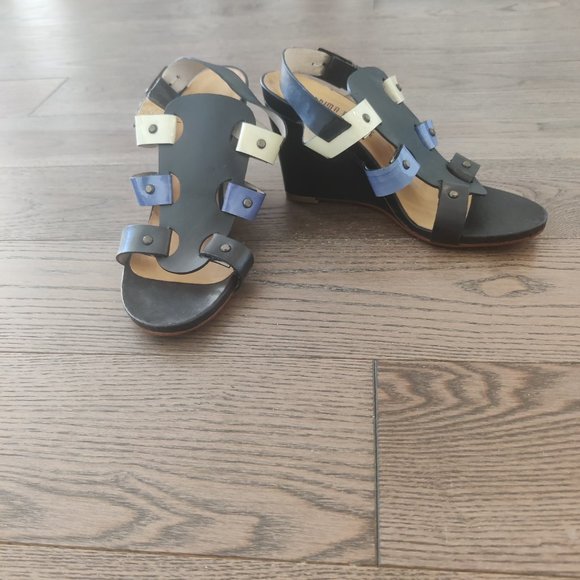 PRIMA EDIZIONE All Leather Strappy Wedge Sandal Made in Italy Size 9 40EU NEW - Picture 3 of 6